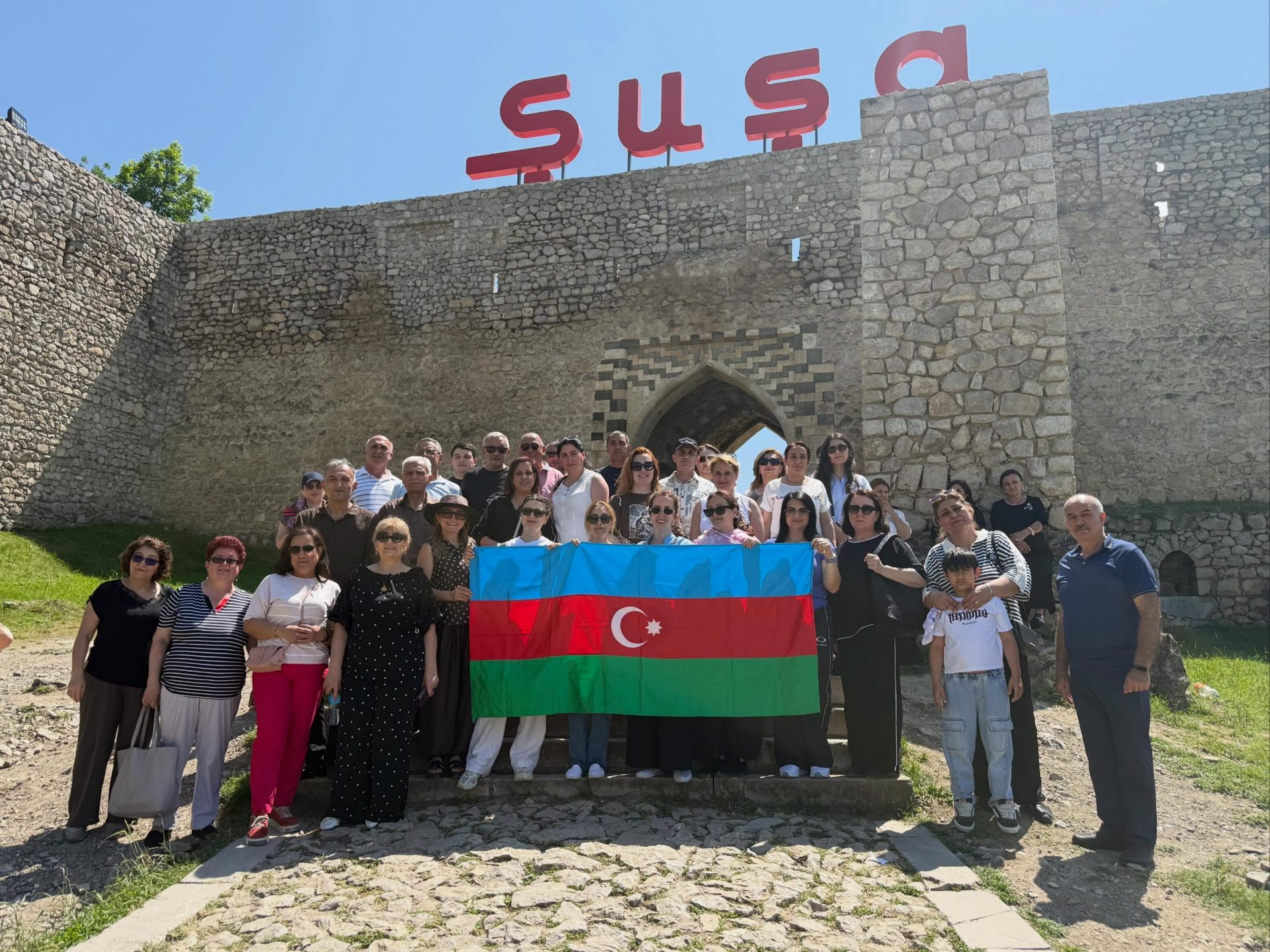 Həmkarlar İttifaqı əməkdaşlarının Şuşa şəhərinə səfəri təşkil olunub