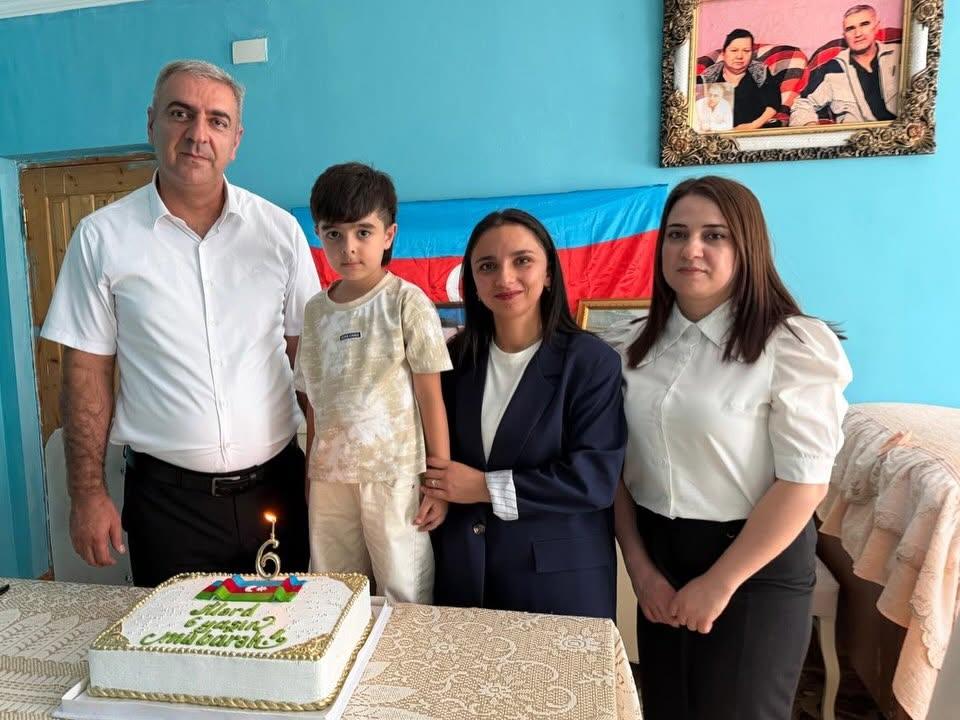 Şəhid Tale Şirinovun övladı doğum günündə ziyarət olunub