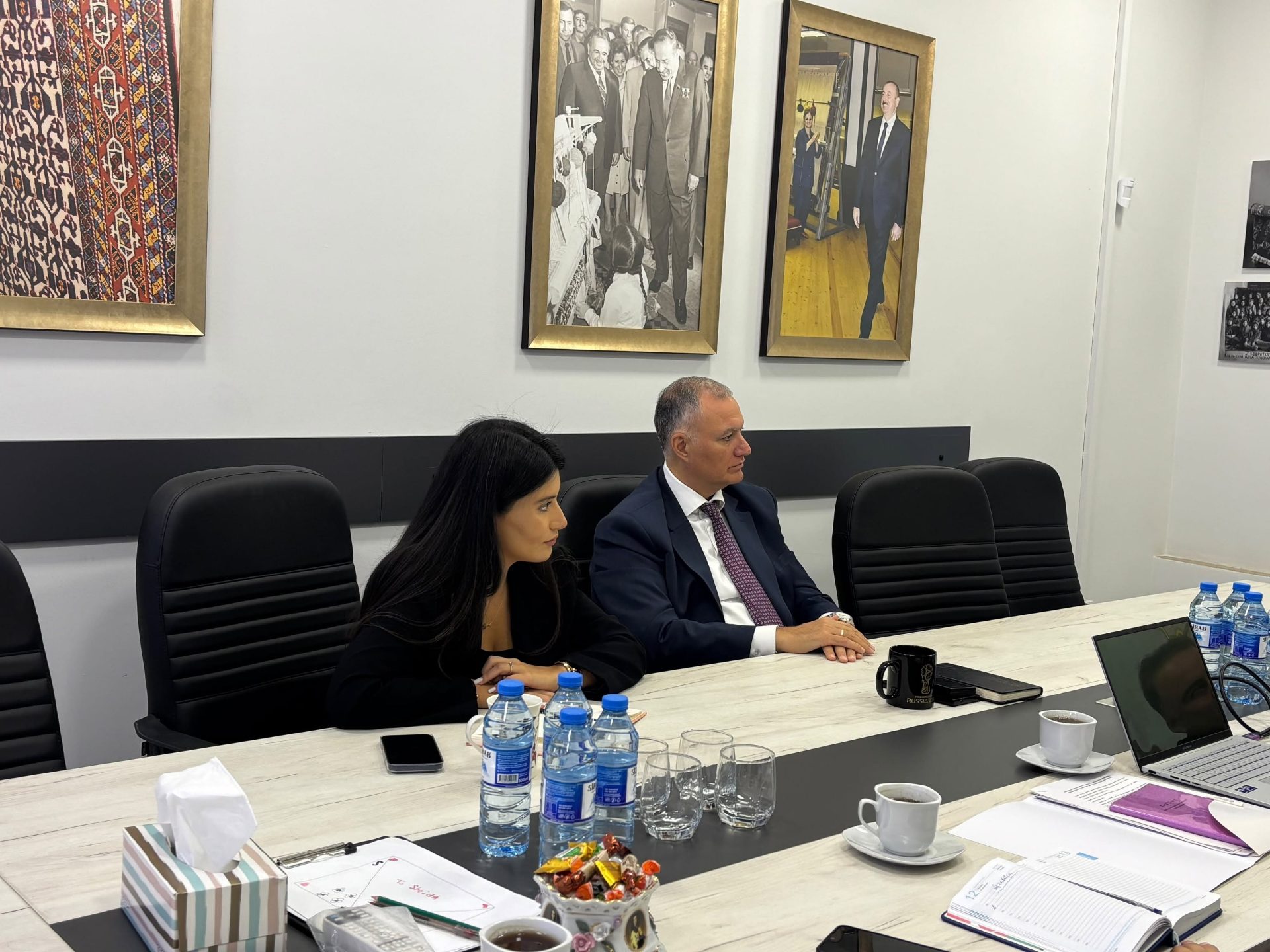 "Azərxalça" ASC-nin əməkdaşları ilə həmkarlar ittifaqının fəaliyyətinə həsr olunmuş maarifləndirici görüş keçirilib